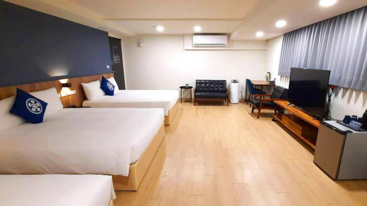 Holo Hotel Đài Nam Ngoại thất bức ảnh