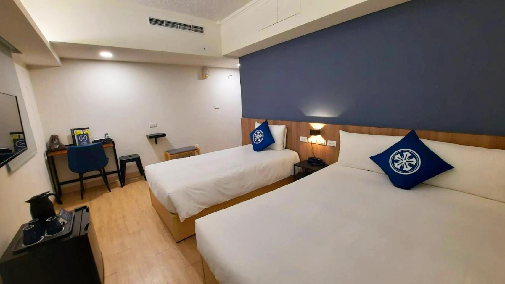 Holo Hotel Đài Nam Ngoại thất bức ảnh